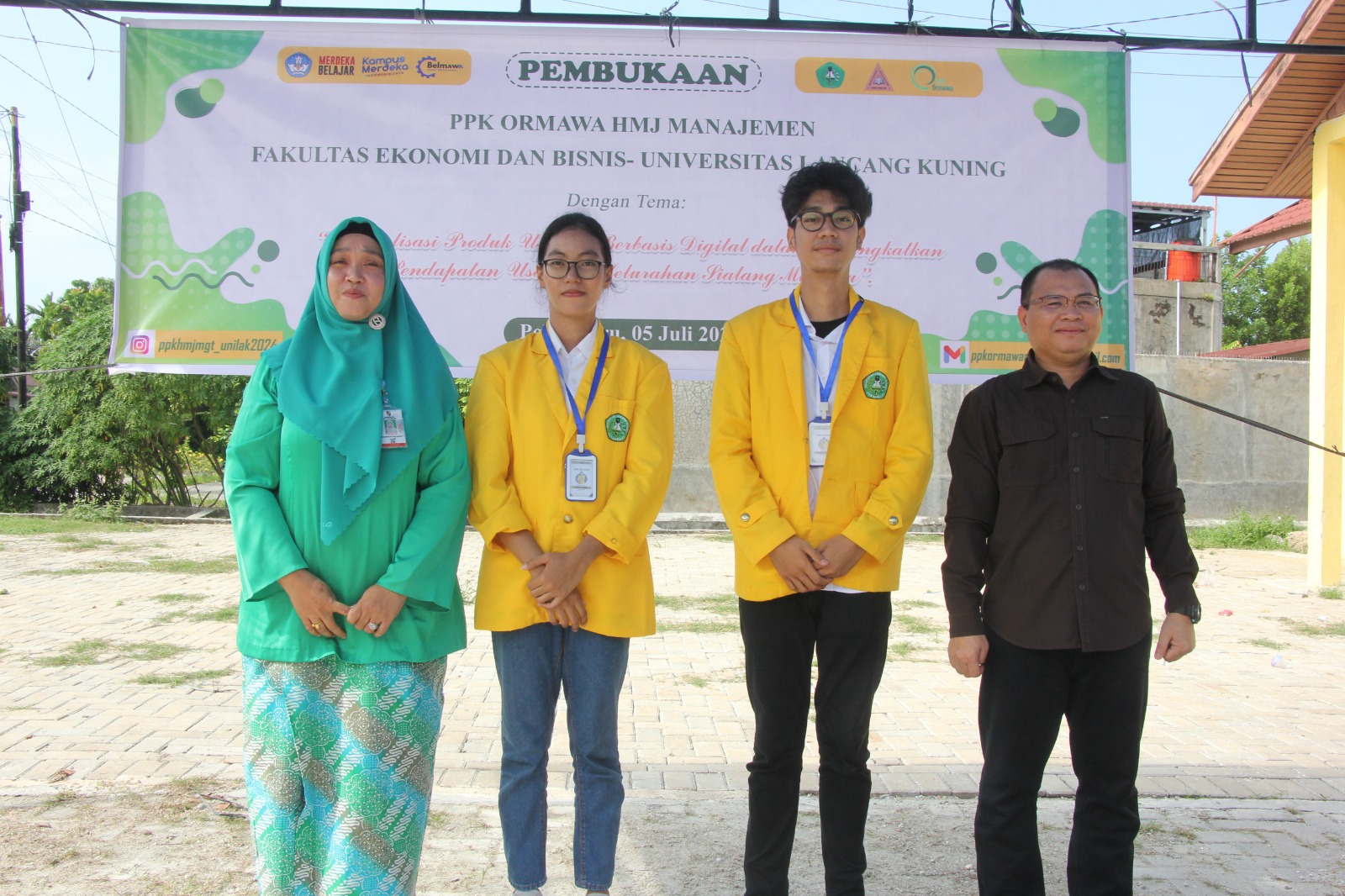Lurah Sialang Munggu Dukung Program PPK Ormawa Himpunan Mahasiswa Manajeman FEB UNILAK